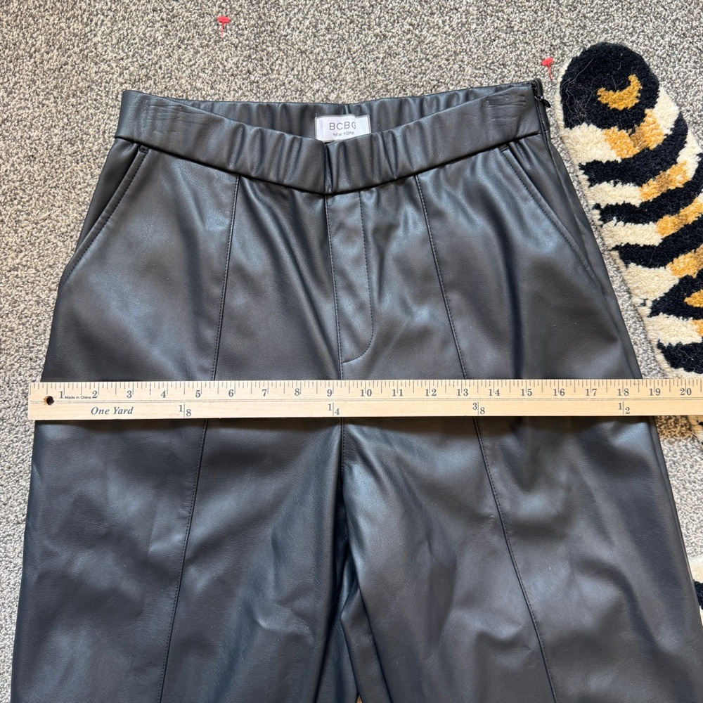 BCBG NEW YORK Faux-Leather Cropped Pants Women's 4 Onyx Elastic Waist Pull On - Picture 9 of 10